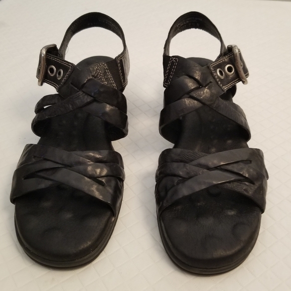 Elites Shoes - Elites by Walking Cradles Women's Wedge Leather Strappy Sandals Black Size 7.5 N